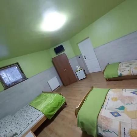 Dom Pod Winogronem Homestay szállás