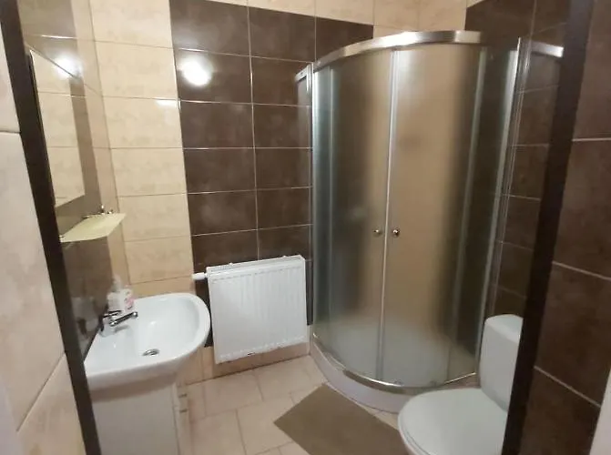 Dom Pod Winogronem 홈스테이 *